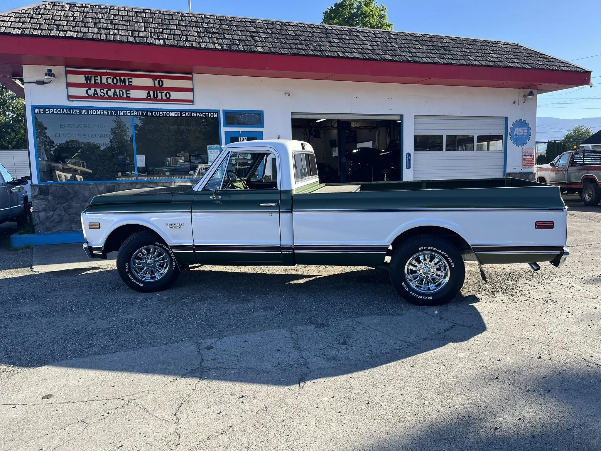 Classic Ford pickup outside Cascade’s Sedro-Woolley shop